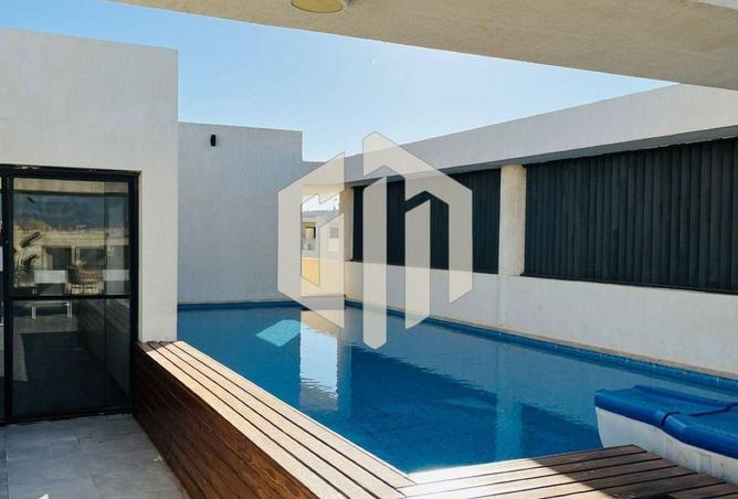 8589418 - Property Image 2