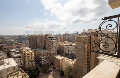 شقة - 3 غرف نوم - 2 حمامات للبيع في شارع كفر عبده - كفر عبده - رشدي - حي شرق - الاسكندرية