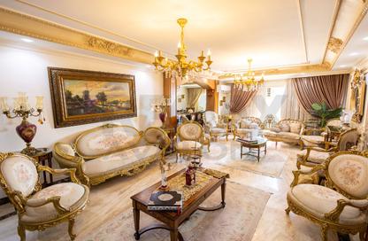 Apartment - 3 Bedrooms - 2 Bathrooms for sale in Kafr Abdo St. - Kafr Abdo - Roushdy - Hay Sharq - Alexandria Apartment - 3 Bedrooms - 2 Bathrooms for sale in Kafr Abdo St. - Kafr Abdo - Roushdy - Hay Sharq - Alexandria