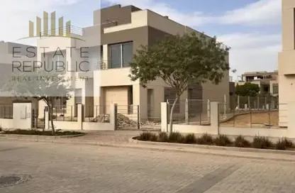 Villa - 5 Bedrooms - 6 Bathrooms for sale in Palm Hills New Cairo - 5th Settlement Compounds - The 5th Settlement - New Cairo City - Cairo