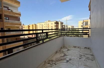 Apartment - 3 Bedrooms - 2 Bathrooms for sale in Gate 1 - Khofo - Hadayek El Ahram - Giza