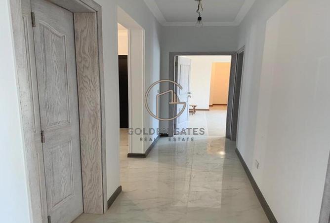 8637225 - Property Image 2