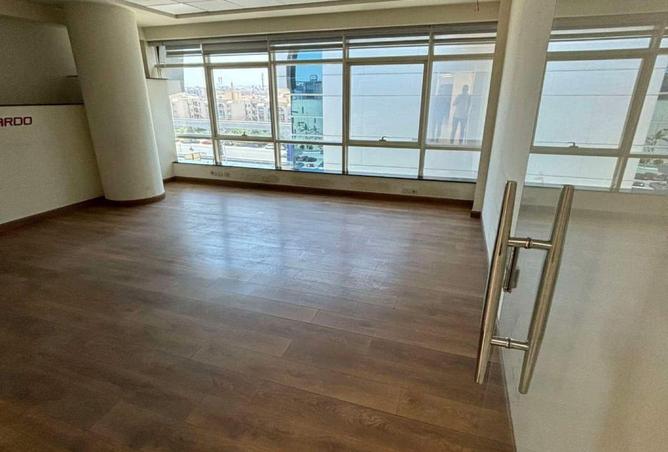 52184207 - Property Main Image