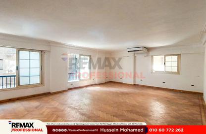 Apartment - 3 Bedrooms - 2 Bathrooms for sale in Abo Qir St - Laurent - Hay Sharq - Alexandria Apartment - 3 Bedrooms - 2 Bathrooms for sale in Abo Qir St - Laurent - Hay Sharq - Alexandria