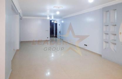 Apartment - 3 Bedrooms - 2 Bathrooms for sale in Ibrahimia - Hay Wasat - Alexandria