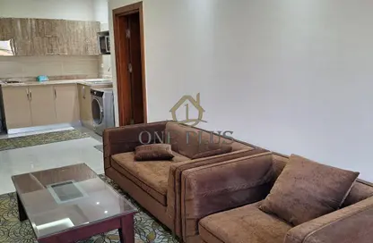 دوبلكس - 4 غرف نوم - 3 حمامات للايجار في غرب الجولف - كمبوندات القطامية - القطامية - مدينة القاهرة الجديدة - القاهرة