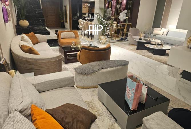 52970403 - Property Main Image