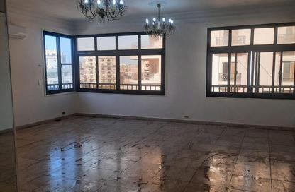 Apartment - 3 Bedrooms - 3 Bathrooms for rent in Gamal Nouh St. - Almazah - Heliopolis - Masr El Gedida - Cairo