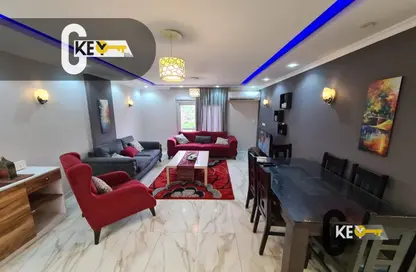 شقة - 2 غرف نوم - 1 حمام للايجار في شارع يوسف السباعي - الرحاب المرحلة الأولى - الرحاب - مدينة القاهرة الجديدة - القاهرة