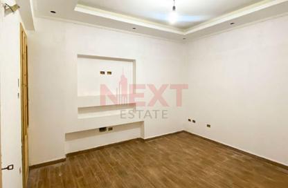 Apartment - 3 Bedrooms - 1 Bathroom for sale in Seyouf - Hay Sharq - Alexandria