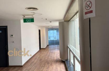 طابق كامل - استوديو - 4 حمامات للايجار في فى90 - شارع التسعين الشمالي - التجمع الخامس - مدينة القاهرة الجديدة - القاهرة