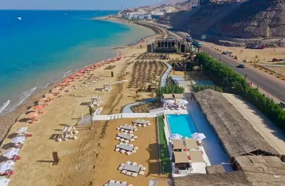 Chalet - 3 Bedrooms - 2 Bathrooms for sale in Jebal El Sokhna - Al Ain Al Sokhna - Suez Chalet - 3 Bedrooms - 2 Bathrooms for sale in Jebal El Sokhna - Al Ain Al Sokhna - Suez