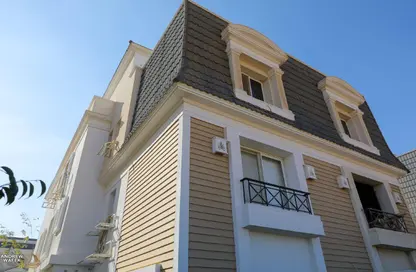 أي فيلا - 3 غرف نوم - 3 حمامات للايجار في ماونتن فيو تشيل اوت بارك - التوسعات الشمالية - مدينة 6 أكتوبر - الجيزة