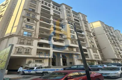Apartment - 3 Bedrooms - 2 Bathrooms for sale in Baron City - El Katameya Compounds - El Katameya - New Cairo City - Cairo