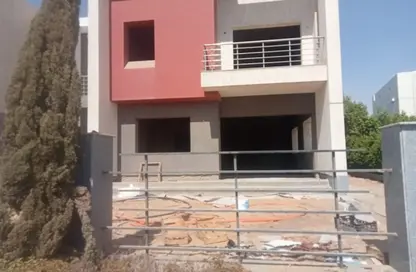 فيلا - 3 غرف نوم - 3 حمامات للبيع في پريڤادو - مدينتي - القاهرة