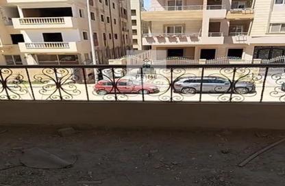 Apartment - 3 Bedrooms - 3 Bathrooms for sale in South Lotus - El Lotus - New Cairo City - Cairo