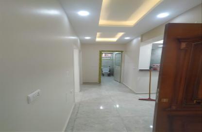 Apartment - 3 Bedrooms - 1 Bathroom for sale in 1st District - 6 October City - Giza