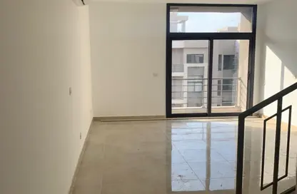 (بنتهاوس  (روف - 4 غرف نوم - 4 حمامات للايجار في جاليريا ريسيدنس - المستثمرين الجنوبية - مدينة القاهرة الجديدة - القاهرة