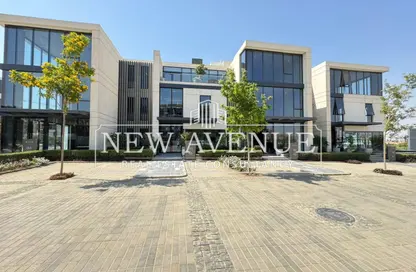 Office Space - 4 Bedrooms - 1 Bathroom for rent in Mountain View iCity - 5th Settlement Compounds - The 5th Settlement - New Cairo City - Cairo