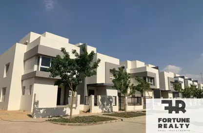 Villa - 3 Bedrooms - 3 Bathrooms for sale in Garden Residence - Hyde Park - New Cairo City - Cairo