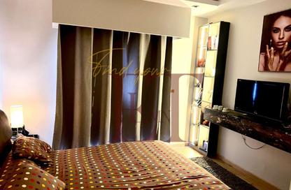 Apartment - 3 - 3 for sale in Village West - Sheikh Zayed Compounds - Sheikh Zayed City - Giza