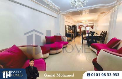 Apartment - 3 Bedrooms - 3 Bathrooms for rent in Kafr Abdo - Roushdy - Hay Sharq - Alexandria
