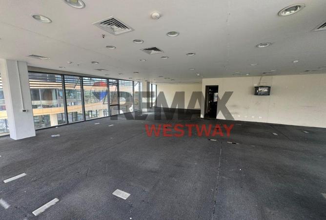 58742607 - Property Main Image