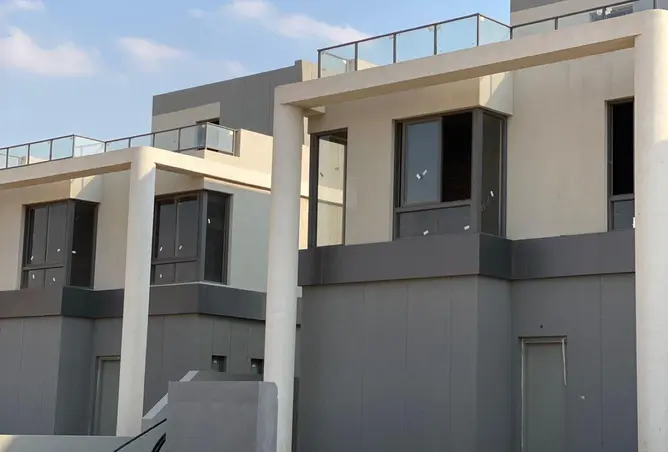 77327929 - Property Image 3