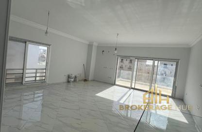 (بنتهاوس  (روف - 3 - 3 للايجار في جاردن ريزدنس - هايد بارك - مدينة القاهرة الجديدة - القاهرة