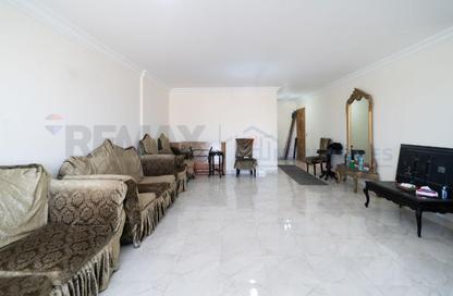 Apartment - 2 Bedrooms - 1 Bathroom for sale in Veranda Smouha - Alexandria Compounds - Alexandria