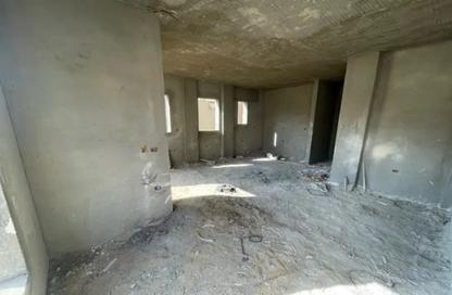 Apartment - 3 Bedrooms - 2 Bathrooms for sale in Al Amn Al Aam Compound - The 1st Settlement - New Cairo City - Cairo