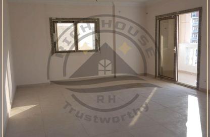 Apartment - 3 Bedrooms - 3 Bathrooms for rent in Vee Sawari - Waterfront - Sawary - Alexandria Compounds - Alexandria
