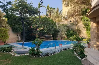 Villa - 6 Bedrooms - 5 Bathrooms for sale in 7th District - Shorouk City - Cairo