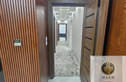 شقة - 4 غرف نوم - 2 حمامات للايجار في وان قطامية - كمبوندات القطامية - القطامية - مدينة القاهرة الجديدة - القاهرة