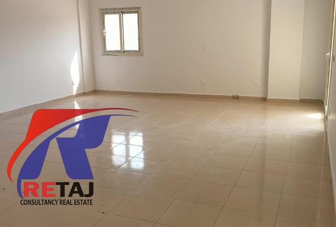 8416698 - Property Image 2