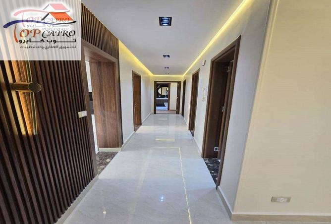 70628043 - صورة العقار 3