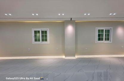 Apartment - 3 Bedrooms - 3 Bathrooms for sale in Gate 3 - Menkaure - Hadayek El Ahram - Giza