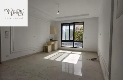 Townhouse - 4 Bedrooms - 5 Bathrooms for sale in Six West - Beverly Hills - Sheikh Zayed Compounds - Sheikh Zayed City - Giza