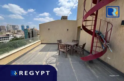Penthouse - 1 Bedroom - 2 Bathrooms for rent in Ismail Mohamed St. - Zamalek - Cairo