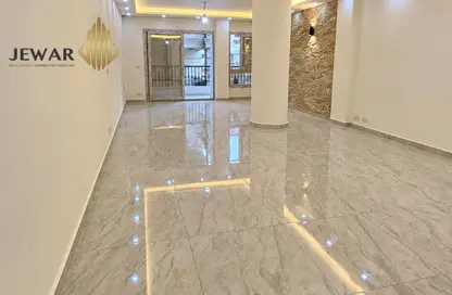 شقة - 3 غرف نوم - 2 حمامات للبيع في كوبري استانلي - ستانلي - حي شرق - الاسكندرية