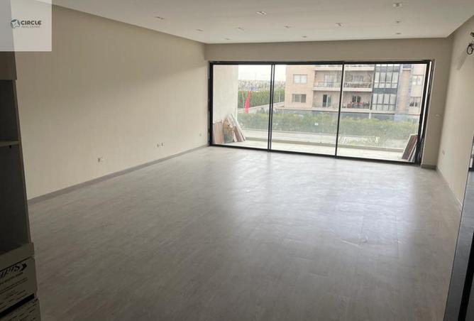 8637498 - Property Image 3