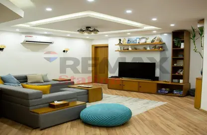 شقة - 2 غرف نوم - 2 حمامات للبيع في شيراتون المطار - النزهة - القاهرة