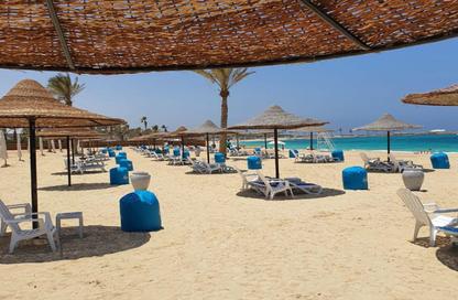 Chalet - 2 Bedrooms - 1 Bathroom for sale in Koun - Ras Al Hekma - North Coast