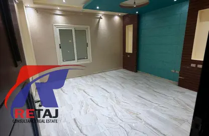 Apartment - 3 Bedrooms - 2 Bathrooms for rent in South Lotus - El Lotus - New Cairo City - Cairo