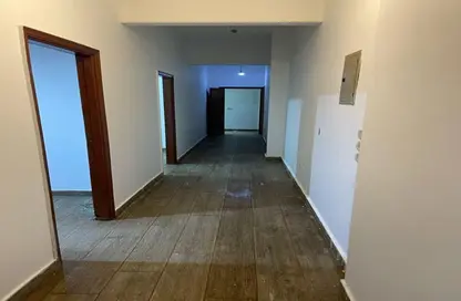 Office Space - 4 Bedrooms - 2 Bathrooms for rent in Doctor Yassin Abdel Ghaffar St. - Area C - Ganoob El Acadimia - New Cairo City - Cairo