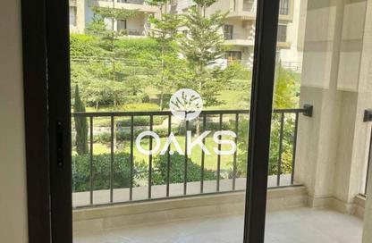 Apartment - 3 Bedrooms - 3 Bathrooms for sale in Lake Residence - Fifth Square - The 5th Settlement - New Cairo City - Cairo