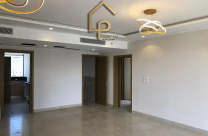 Apartment - 3 Bedrooms - 3 Bathrooms for rent in Village Views - Zed Towers - Sheikh Zayed Compounds - Sheikh Zayed City - Giza Apartment - 3 Bedrooms - 3 Bathrooms for rent in Village Views - Zed Towers - Sheikh Zayed Compounds - Sheikh Zayed City - Giza