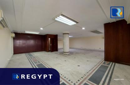 Office Space - Studio - 3 for rent in Cornish El Nile St. - Maadi - Hay El Maadi - Cairo