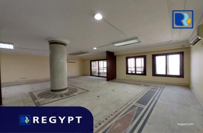 Office Space - Studio - 3 for rent in Cornish El Nile St. - Maadi - Hay El Maadi - Cairo