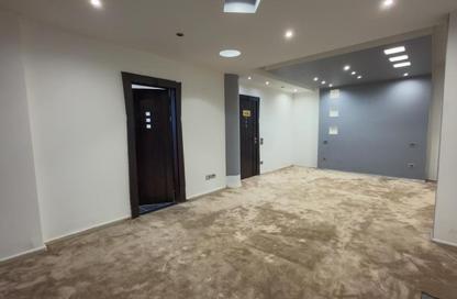 Villa - 4 Bedrooms - 3 Bathrooms for rent in Yasmine District - 14th District - Sheikh Zayed City - Giza